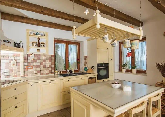 빌라 By Guide 오파티아